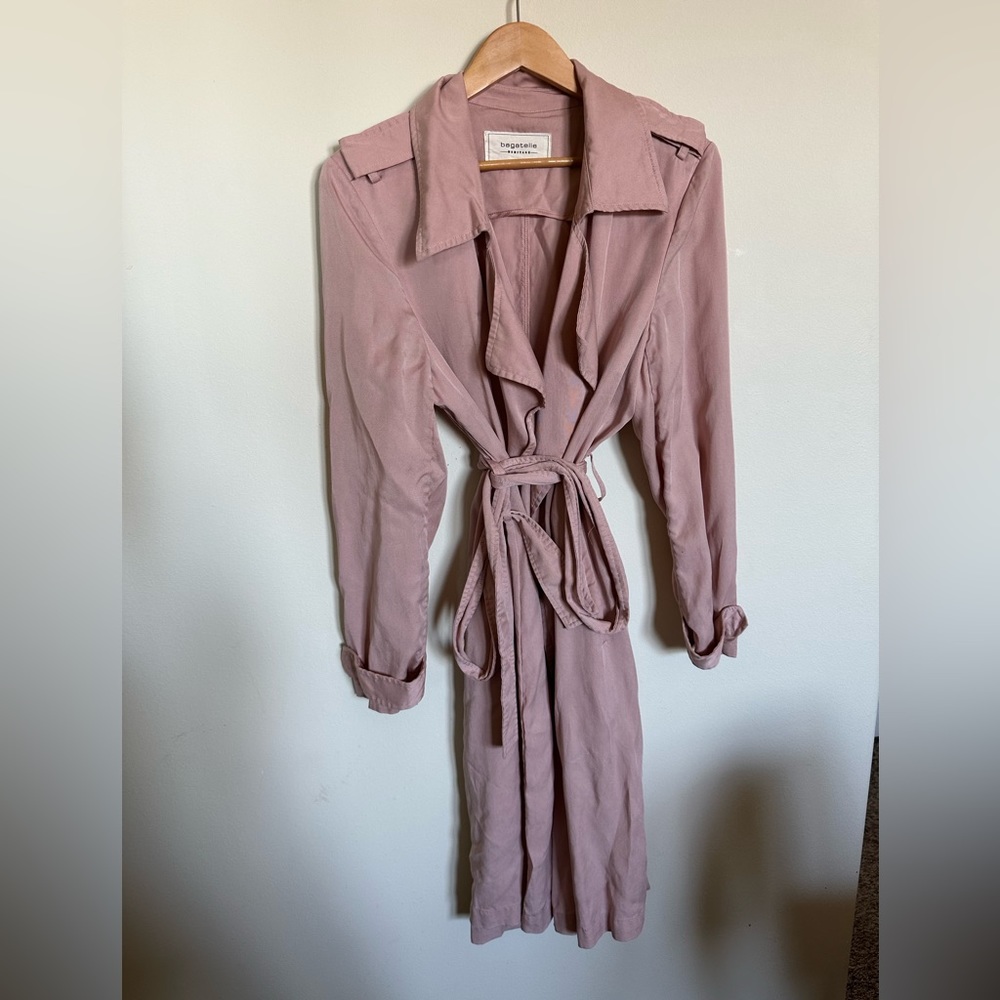 BAGATELLE HERITAGE | pink trench coat never worn  WOMENS XL